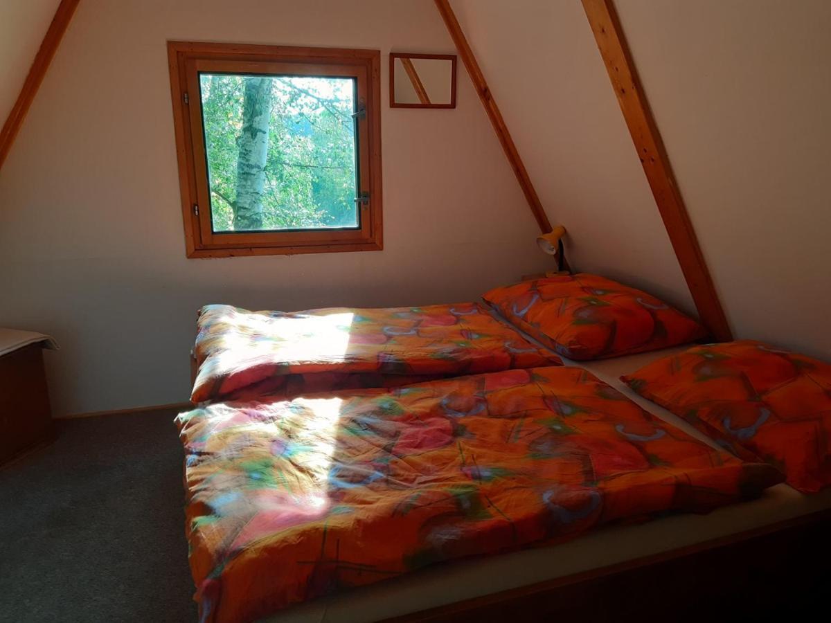 Holiday home Zajícovi Rabyne Exteriér fotografie